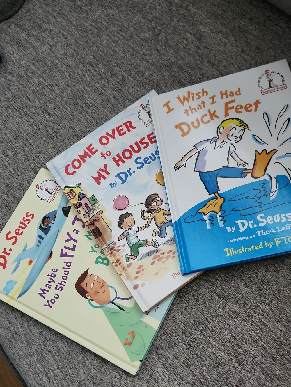 Dr. Seuss Picture Book Bundle - Blue, White & Multicolor Covers